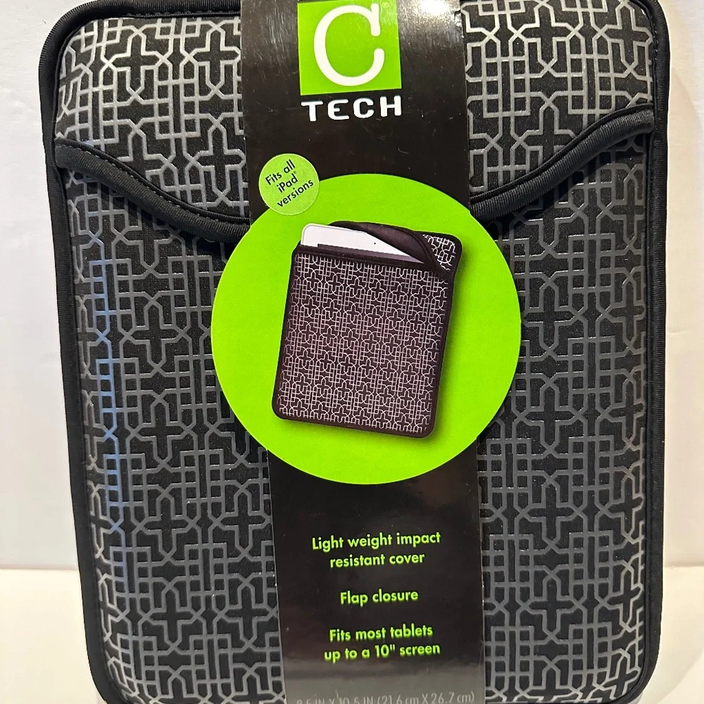 Studio C Tech Tablet Sleeve. New.
